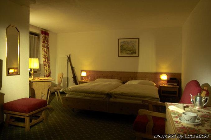 Hotel Bernina Pontresina Chambre photo