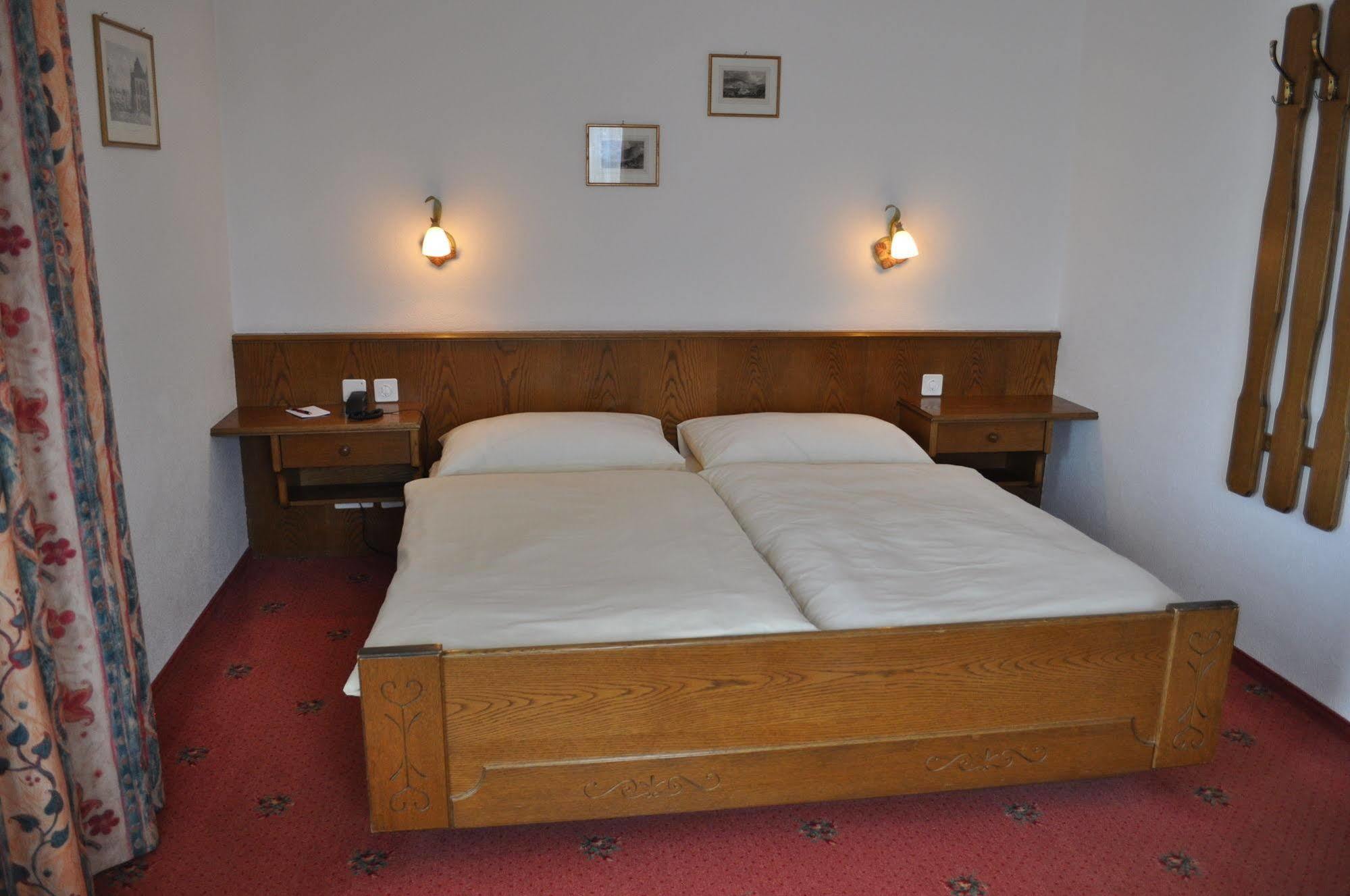 Hotel Bernina Pontresina Extérieur photo